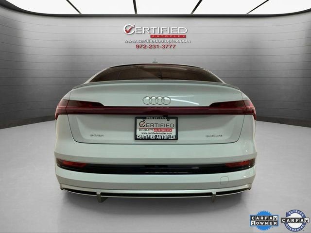 Used 2022 Audi e-tron Premium Plus w/ Premium Plus Package image 96