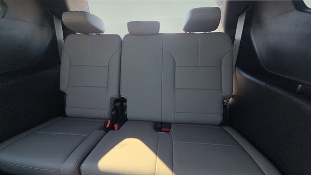 New 2026 GMC Acadia Elevation w/ Black Edition FWD image 17