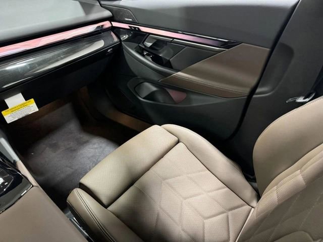Certified 2026 BMW i5 eDrive40 w/ Premium Package AWD/4WD image 32