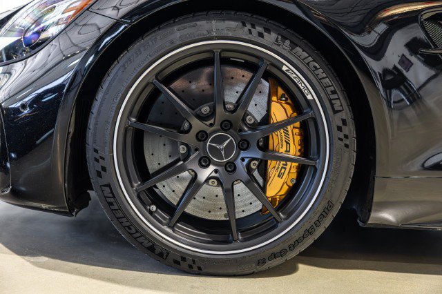 Used 2018 Mercedes-Benz AMG GT R image 21