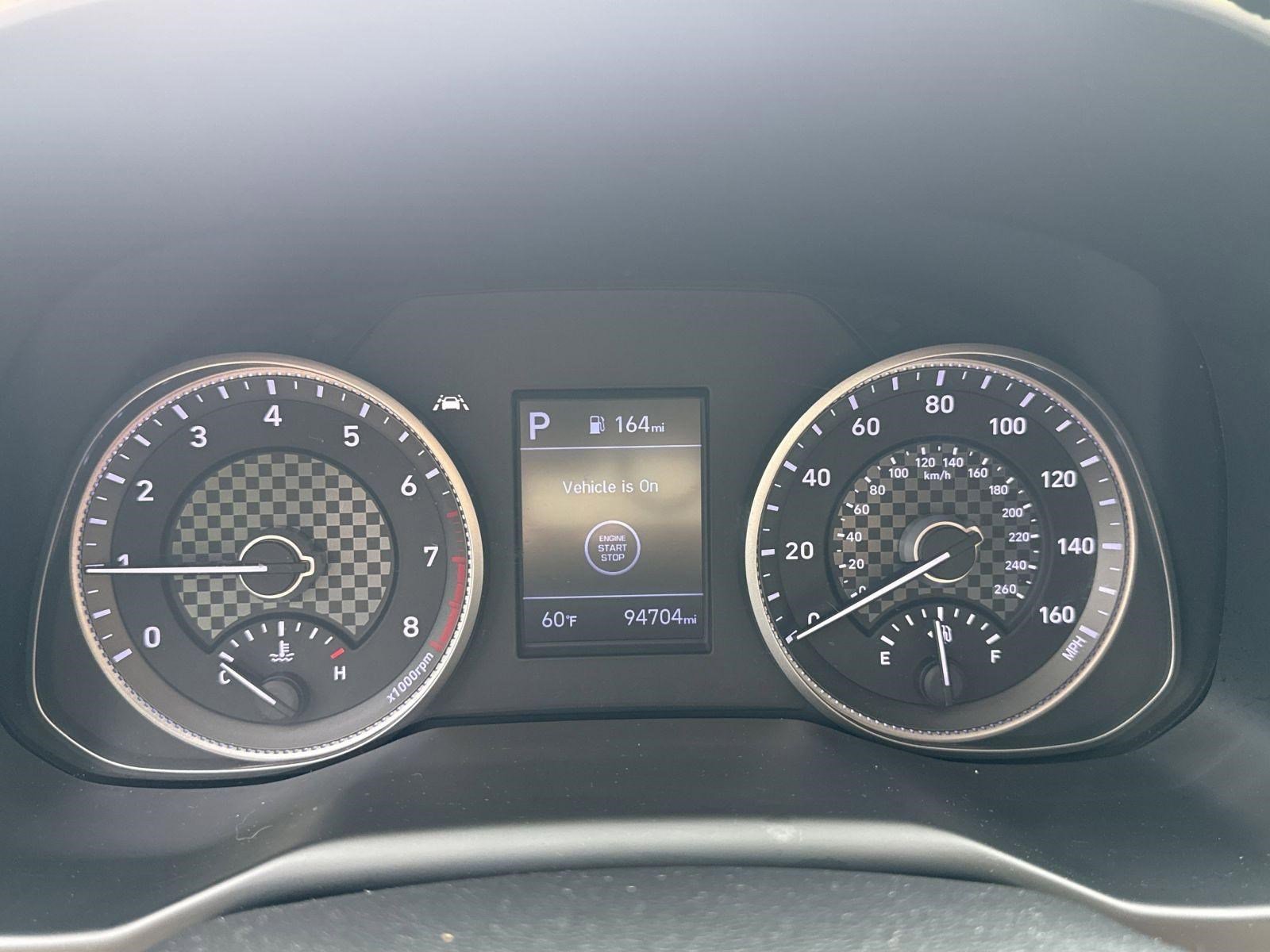 Used 2020 Hyundai Elantra Limited image 16