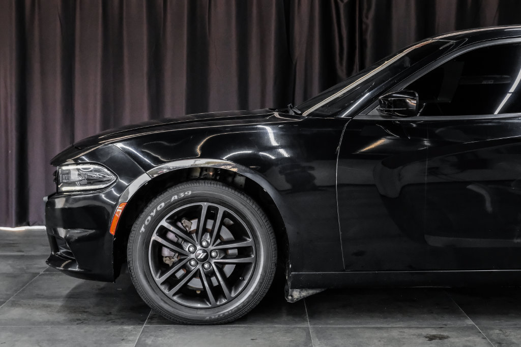 Used 2019 Dodge Charger SXT w/ Blacktop Package AWD/4WD image 12