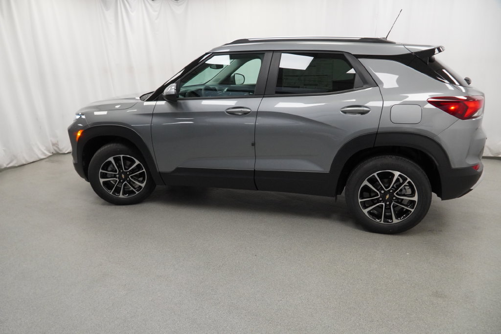 New 2026 Chevrolet TrailBlazer LT w/ Convenience Package FWD image 6