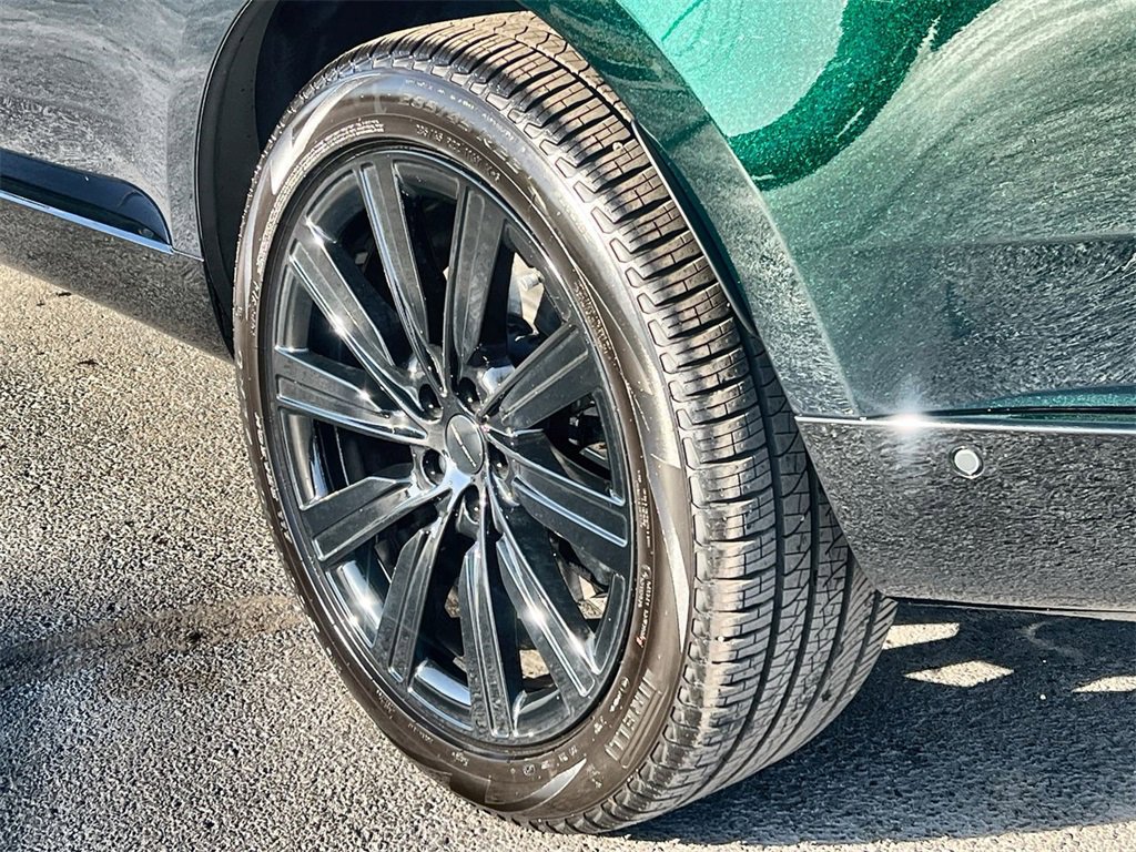 New 2026 Land Rover Range Rover SE image 11