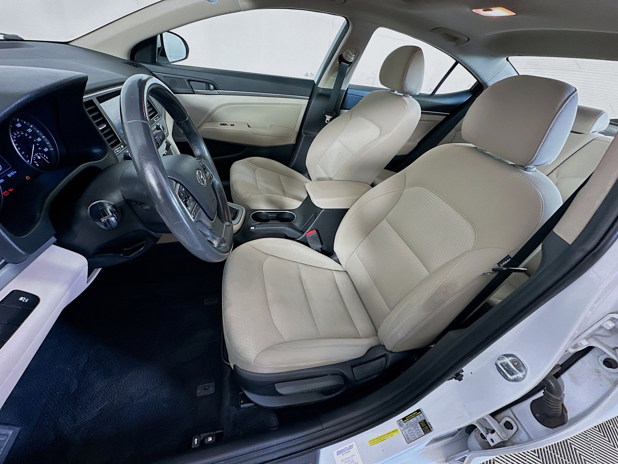 Used 2018 Hyundai Elantra Value Edition image 13