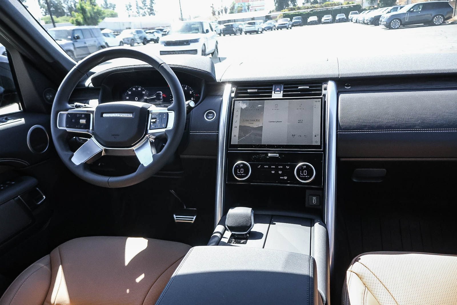 New 2026 Land Rover Discovery Dynamic SE AWD/4WD image 23
