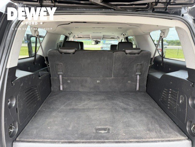 Used 2020 Chevrolet Suburban LT AWD/4WD image 27
