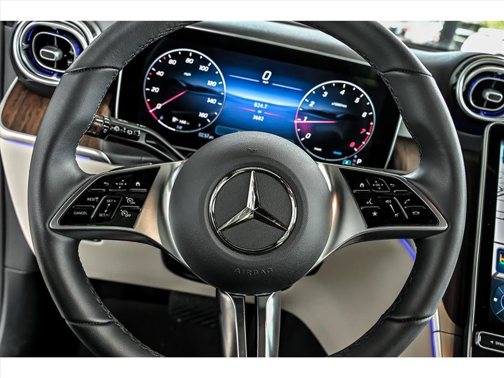 Certified 2026 Mercedes-Benz GLC 300 4MATIC image 17