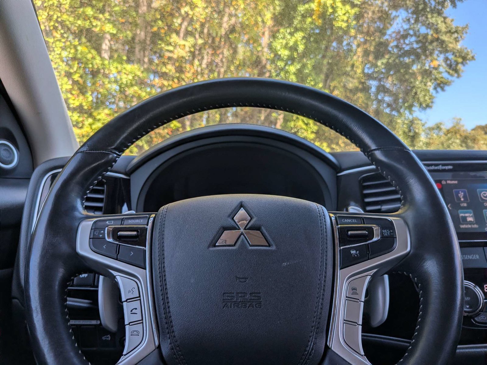 Used 2018 Mitsubishi Outlander GT AWD/4WD image 26