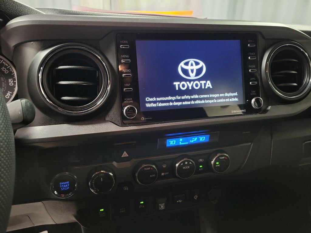 Used 2022 Toyota Tacoma TRD Sport image 15