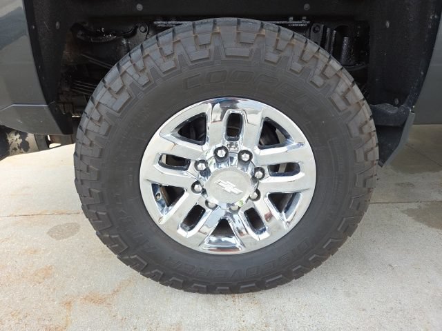 Used 2017 Chevrolet Silverado 3500 LTZ w/ Duramax Plus Package AWD/4WD image 83