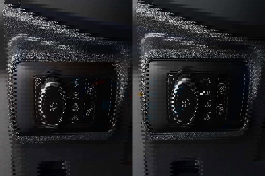 New 2026 Ford Bronco Badlands image 24