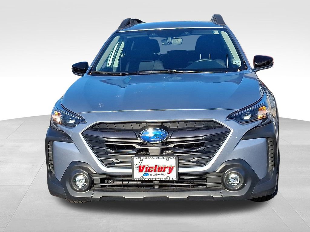 Used 2025 Subaru Outback Premium w/ Tech Package 1 image 2