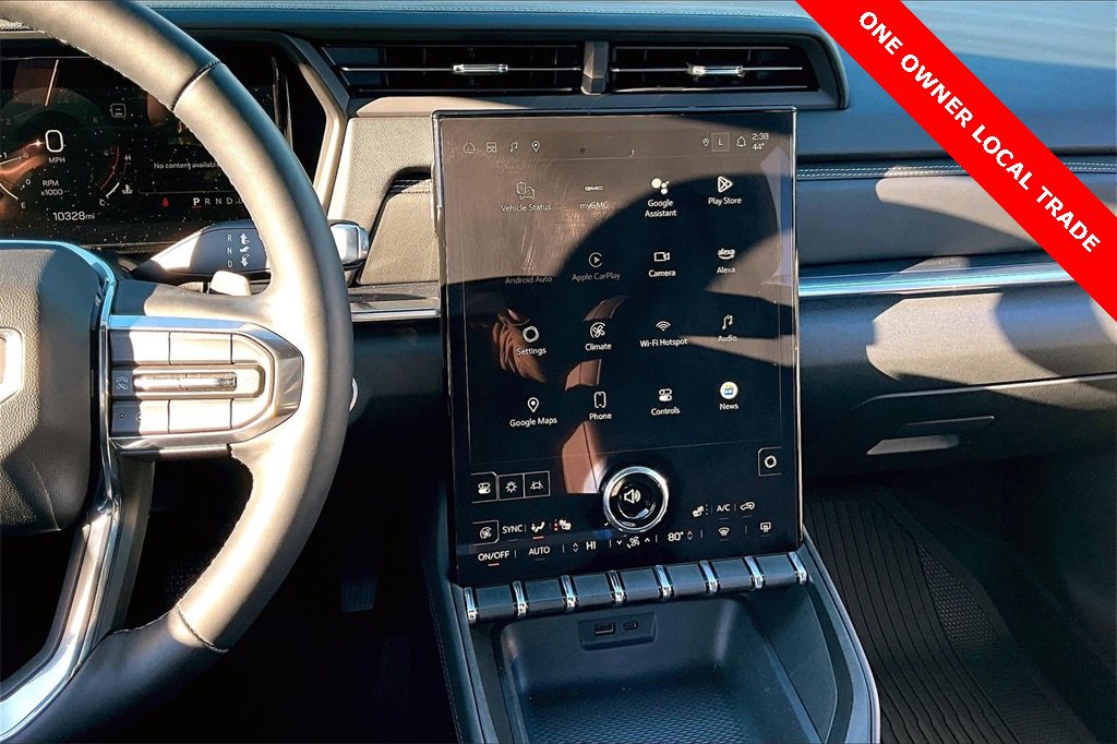 Used 2025 GMC Terrain Elevation w/ Elevation Premium Package image 6