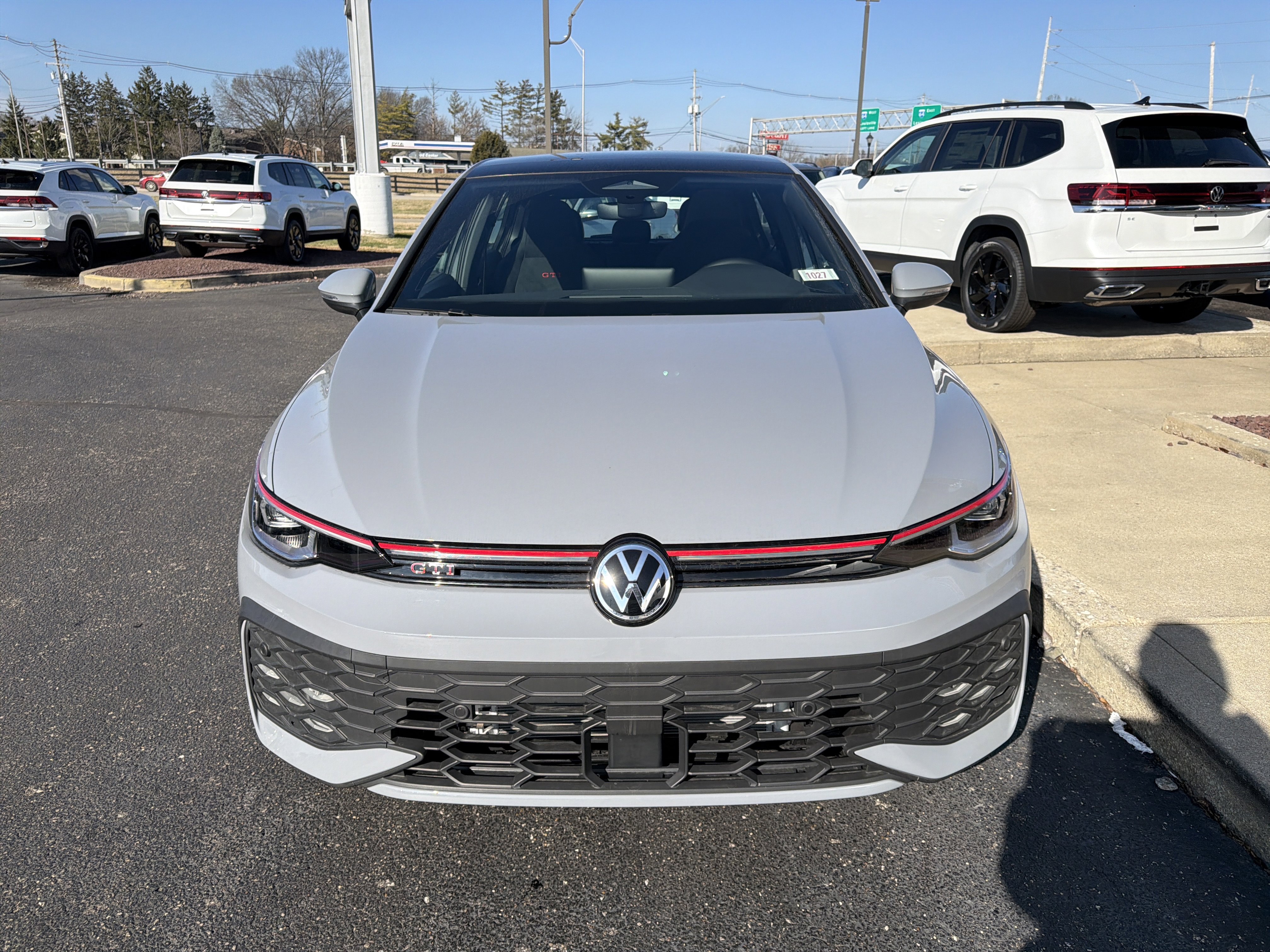 New 2026 Volkswagen GTI SE FWD image 3