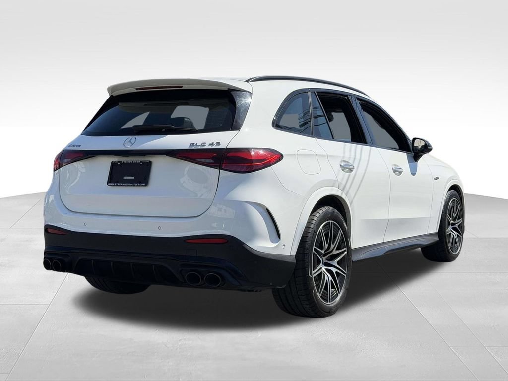 Used 2025 Mercedes-Benz GLC 43 AMG 4MATIC image 9