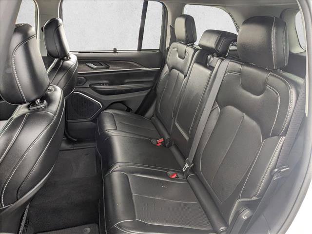 Used 2023 Jeep Grand Cherokee 4WD 4xe w/ Luxury Tech Group II image 21