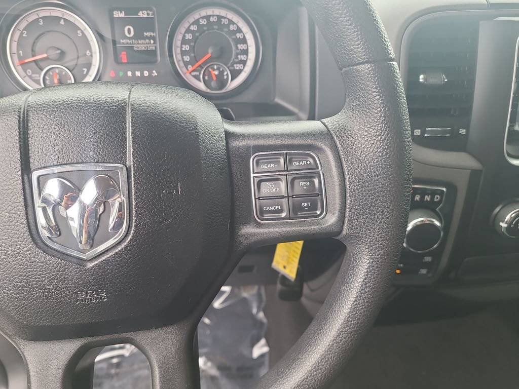 Used 2019 RAM 1500 Express w/ Express Value Package AWD/4WD image 30