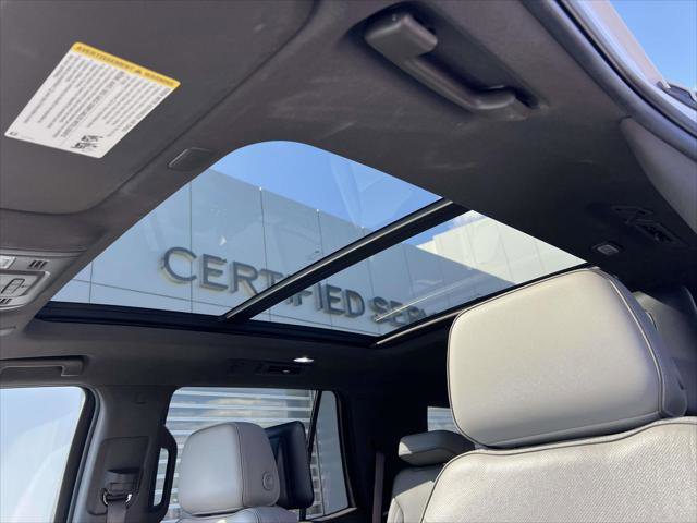 Used 2021 GMC Yukon SLT w/ SLT Luxury Plus Package image 23