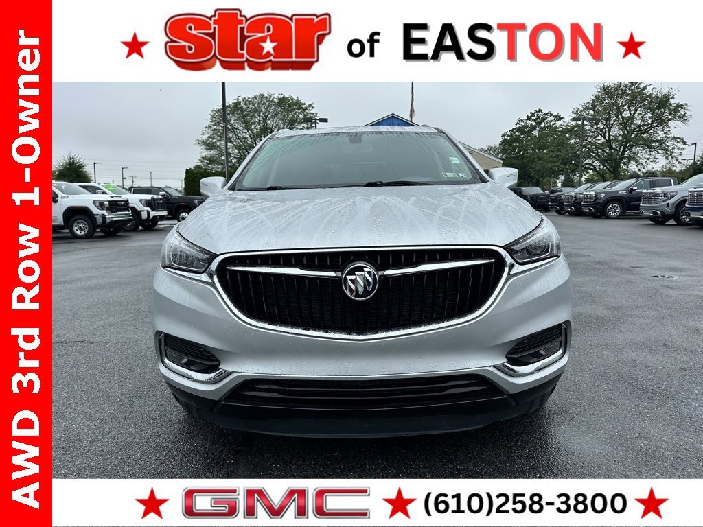 Used 2021 Buick Enclave Essence w/ Sound and Sites Package image 4