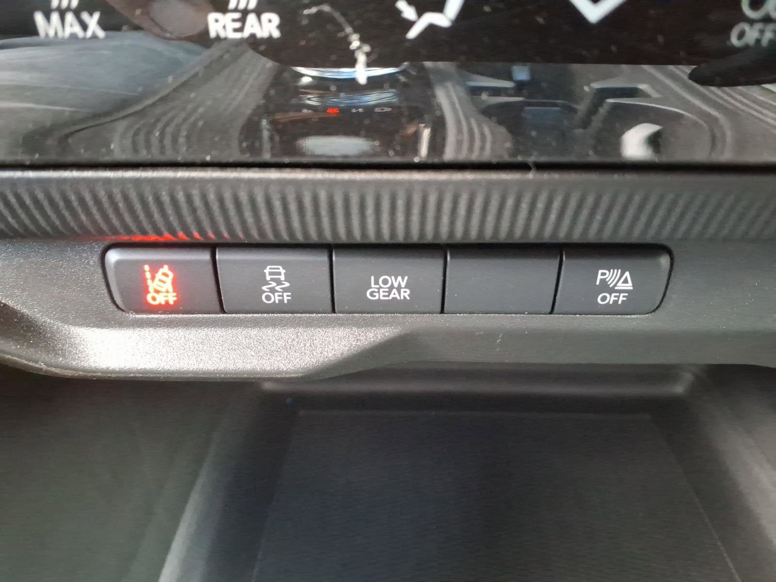New 2026 Jeep Cherokee Laredo AWD/4WD image 12