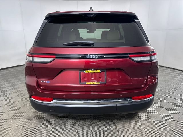 Used 2022 Jeep Grand Cherokee Limited 4xe w/ Luxury Tech Group II image 4