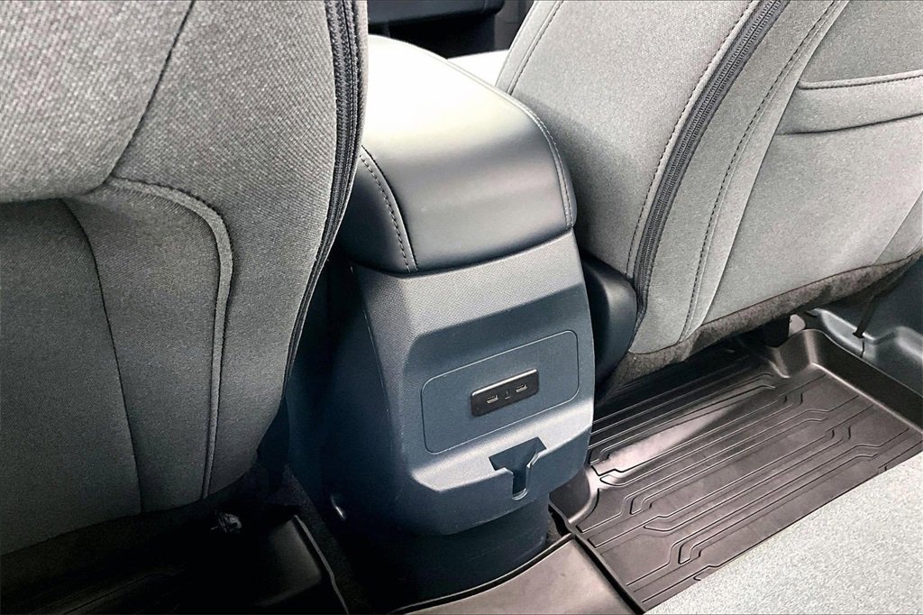 Used 2025 Ford Maverick XLT image 34