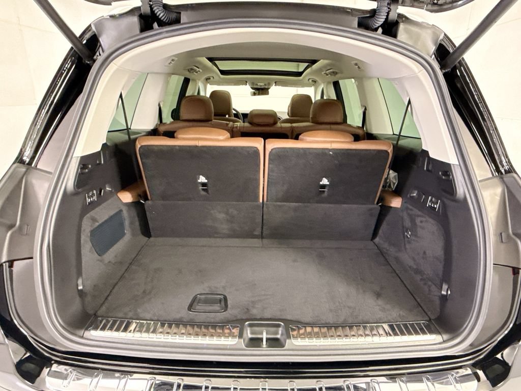 New 2026 Mercedes-Benz GLS 450 4MATIC image 28