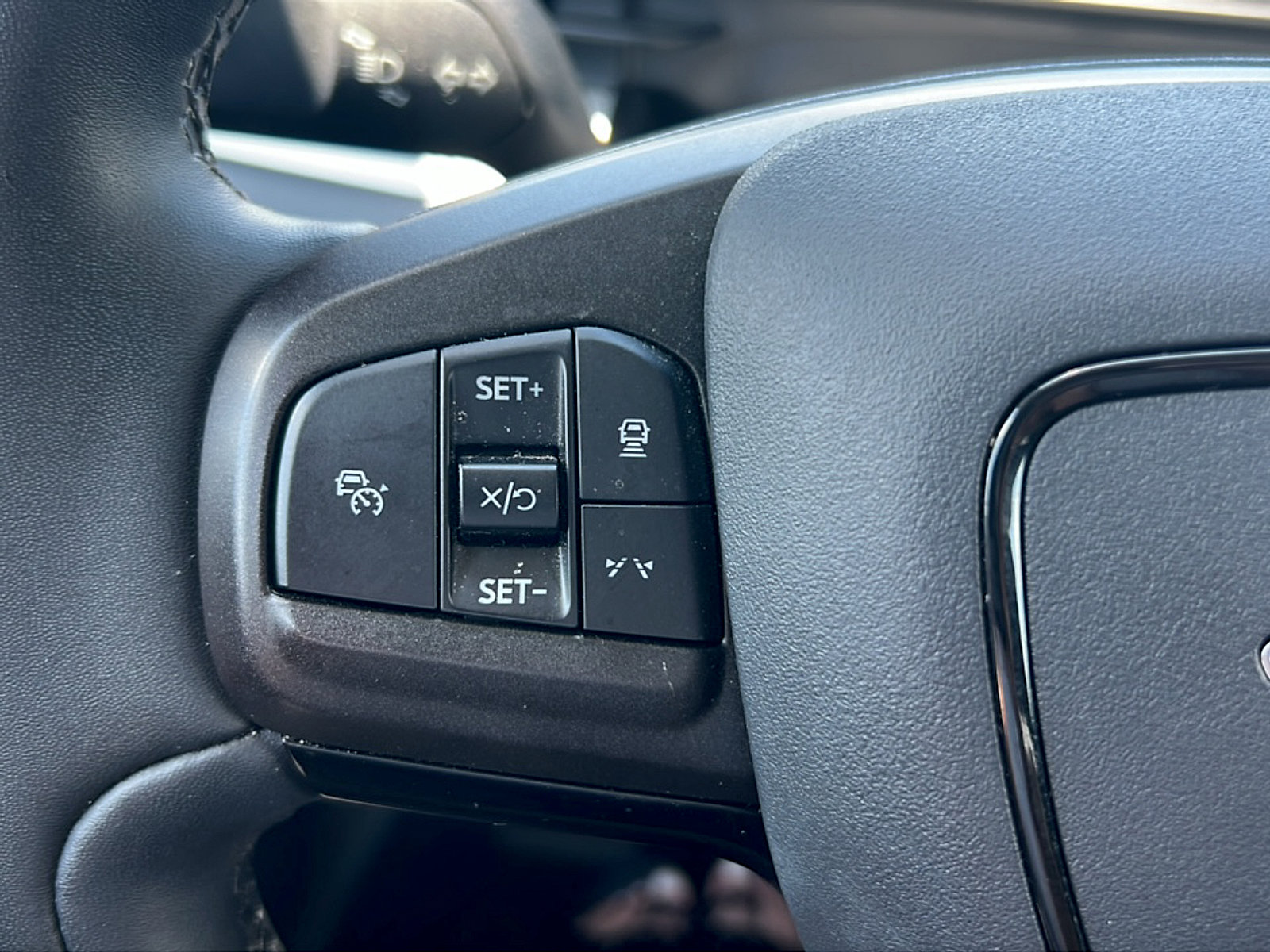 Used 2021 Ford Mustang Mach-E Select RWD image 24