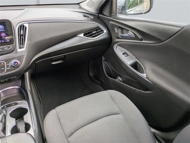 Used 2024 Chevrolet Malibu LT image 17