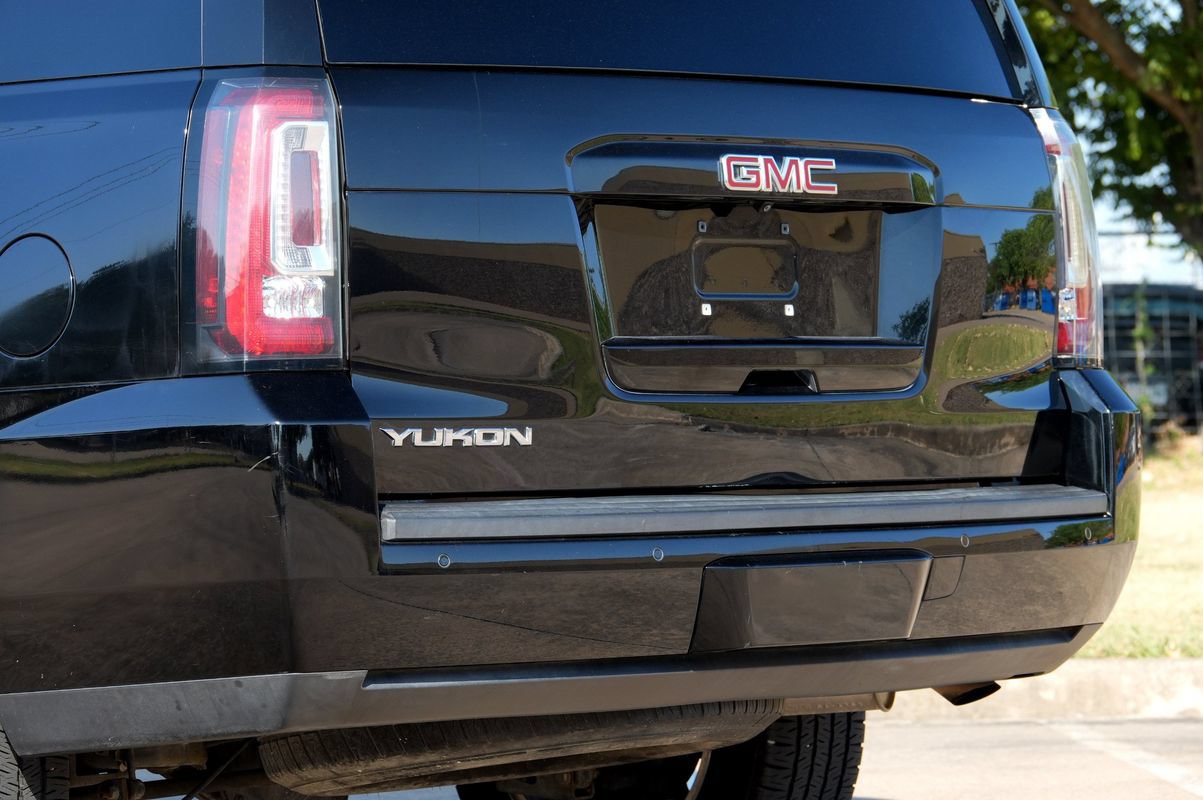 Used 2015 GMC Yukon SLE w/ Convenience Package RWD image 32