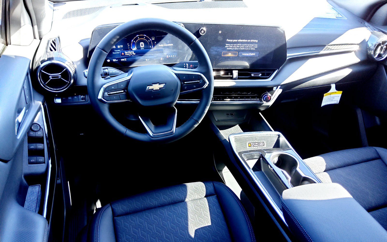 New 2025 Chevrolet Equinox LT w/ Convenience Package II image 7