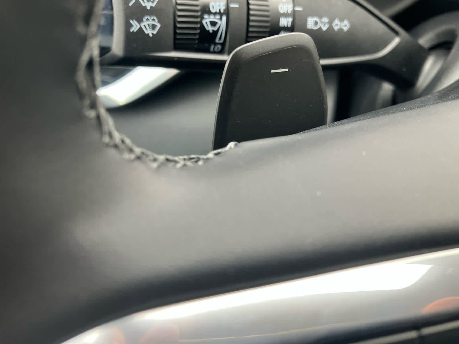 New 2026 GMC Acadia Elevation image 18