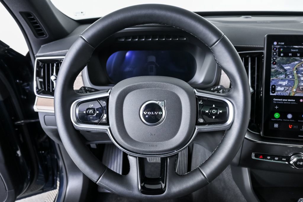 Certified 2026 Volvo XC90 B6 Plus w/ Protection Package Premier AWD/4WD image 11