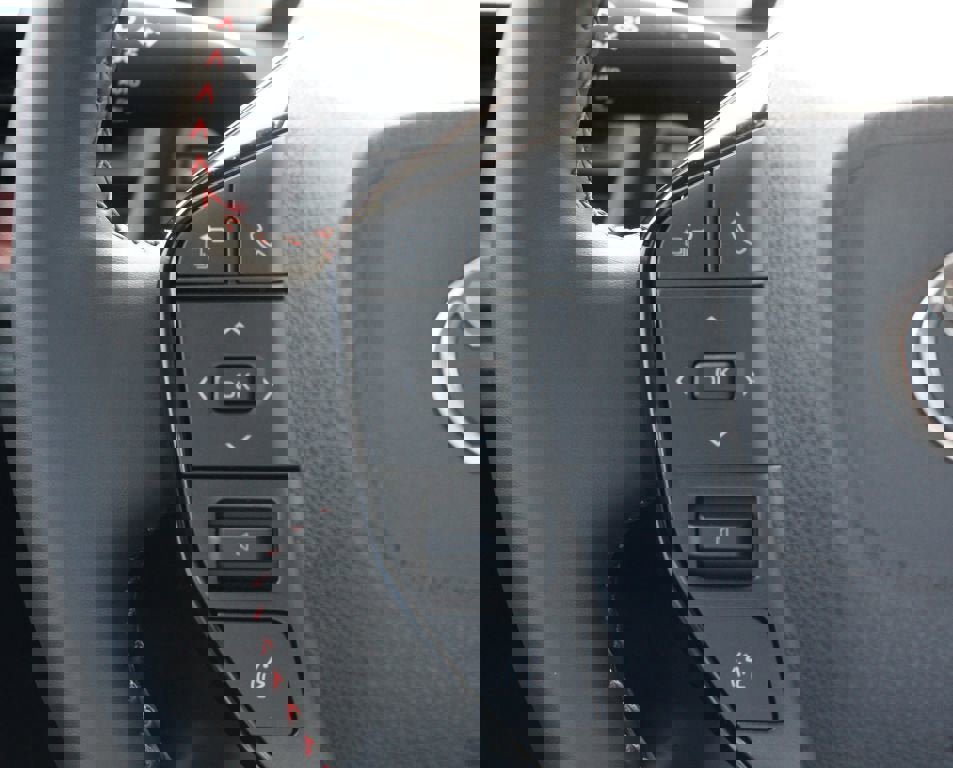 Used 2024 Toyota Prius Prime Premium w/ Advanced Technology Package image 10