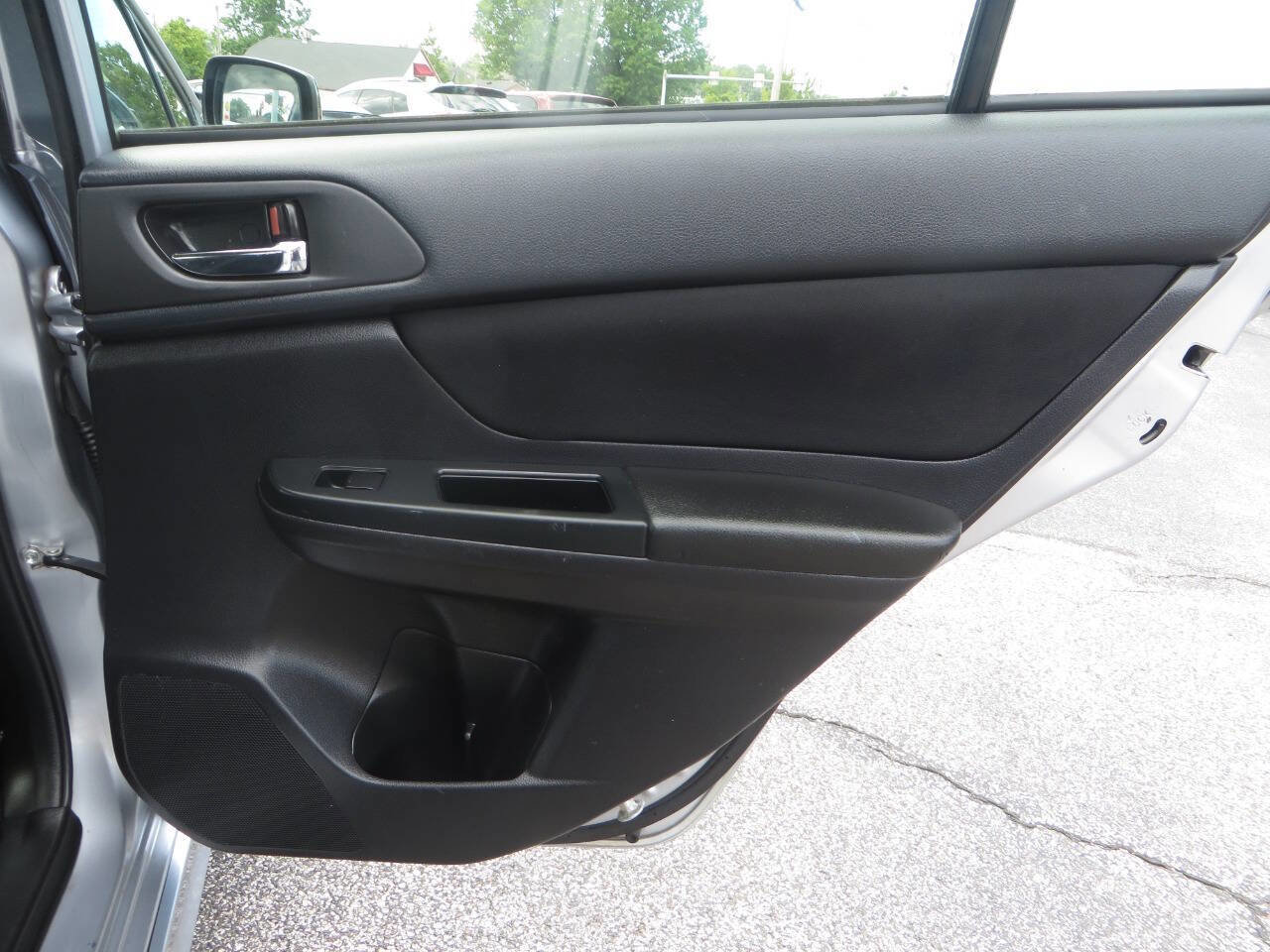 Used 2014 Subaru Impreza 2.0i Sport Premium image 12