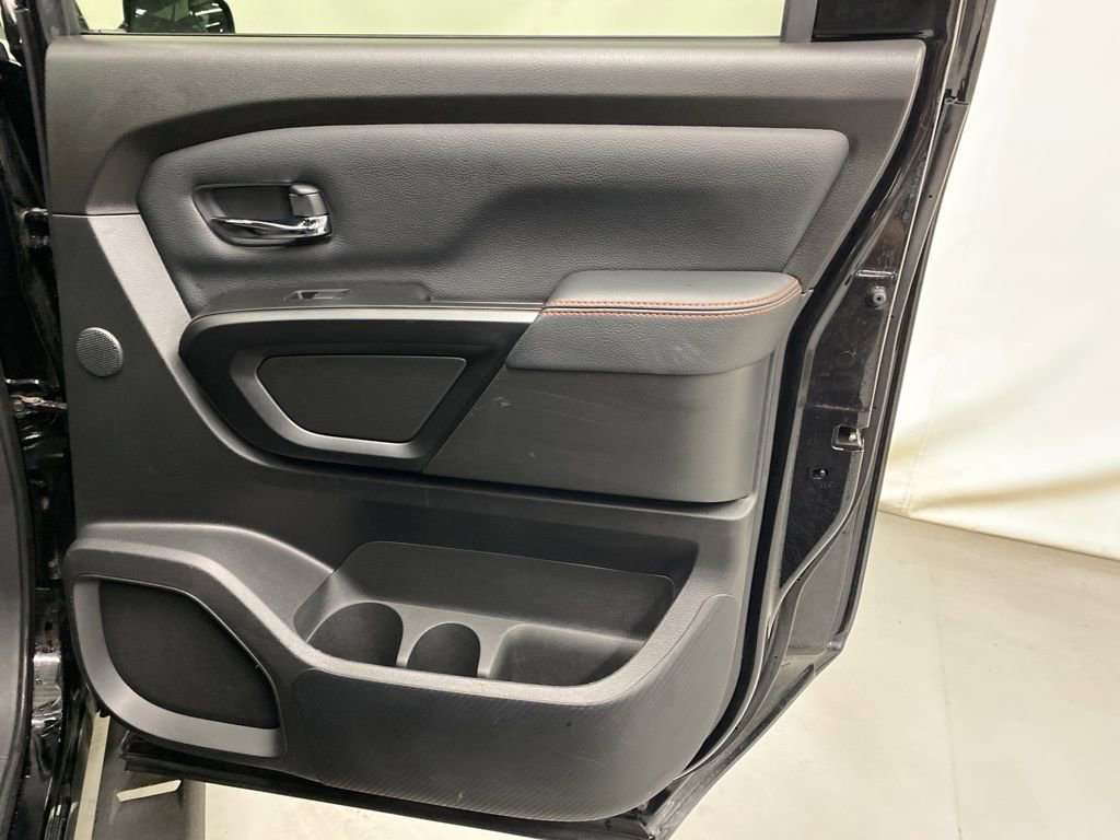 Used 2024 Nissan Titan PRO-4X w/ Pro-4x Convenience Package image 13