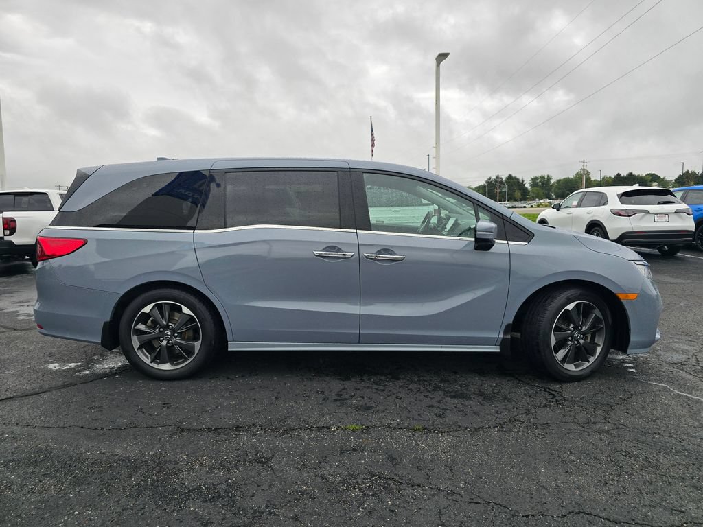 Used 2023 Honda Odyssey Elite image 9