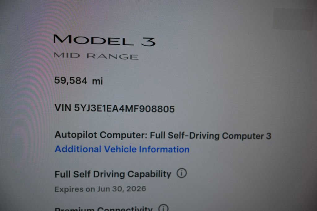 Used 2021 Tesla Model 3 Standard Range Plus image 31