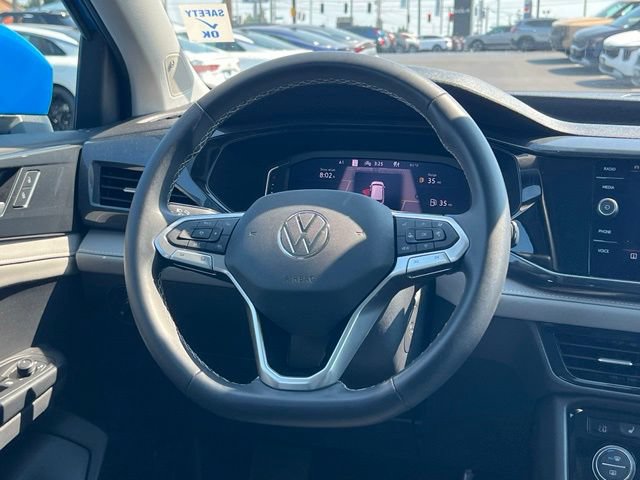 Used 2022 Volkswagen Taos SEL AWD/4WD image 16