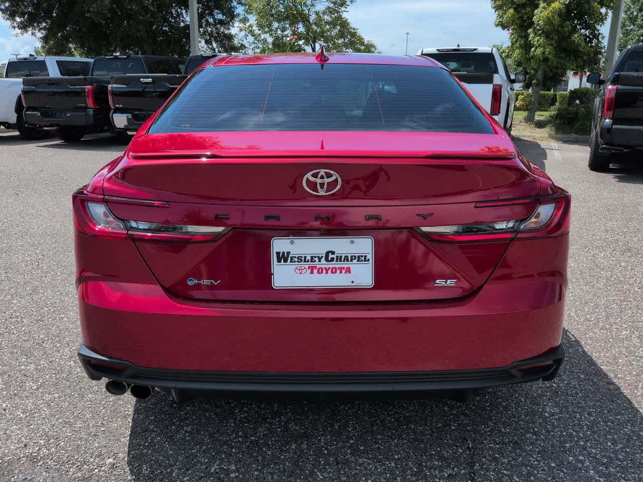 Certified 2025 Toyota Camry SE FWD image 5