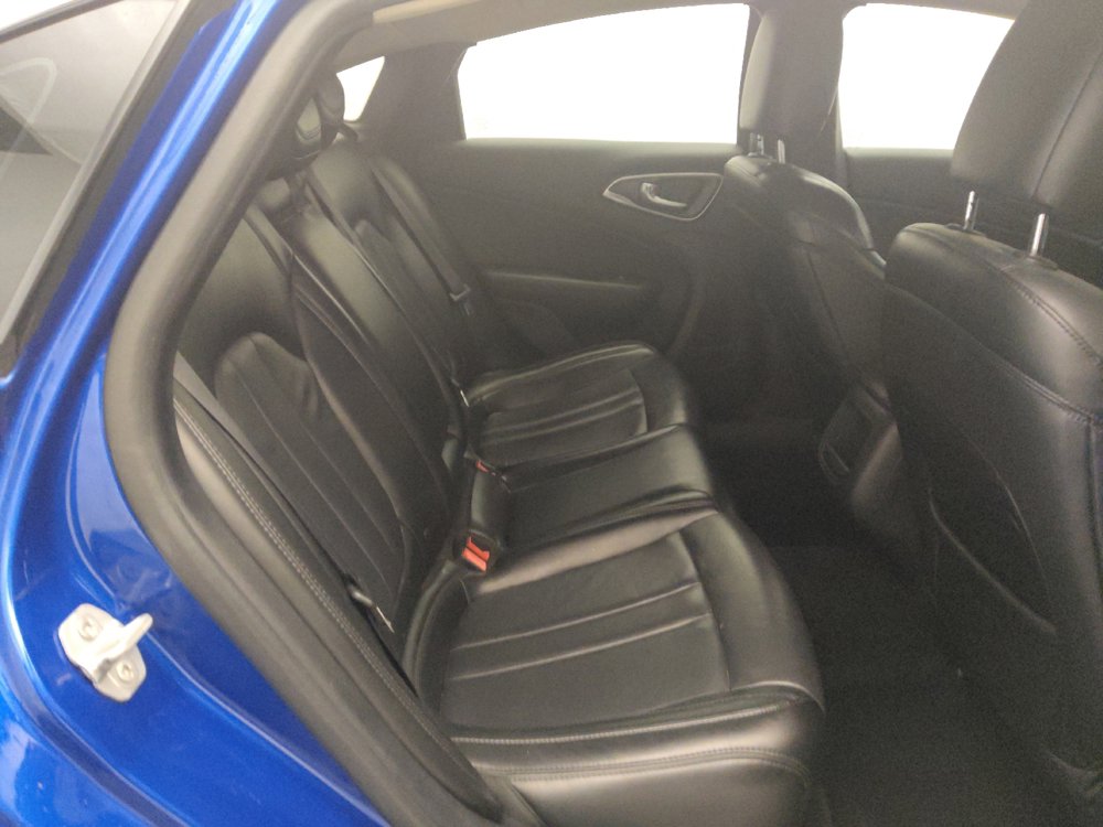 Used 2017 Chrysler 200 Limited Platinum FWD image 19