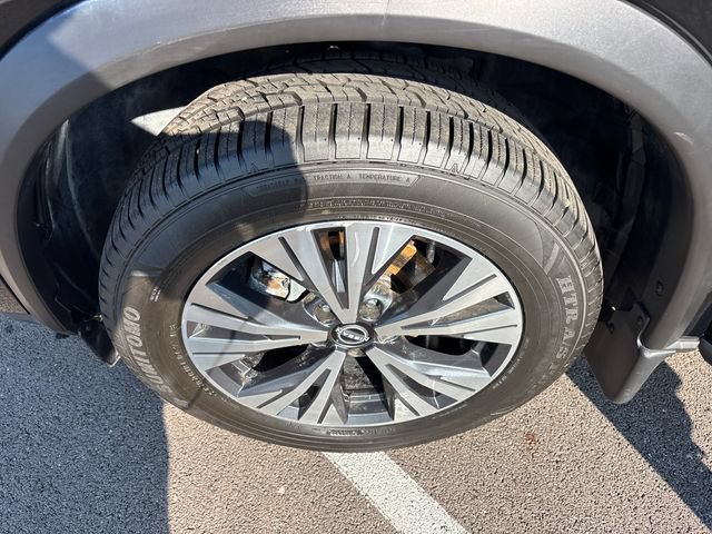 Used 2023 Nissan Rogue SV AWD/4WD image 31