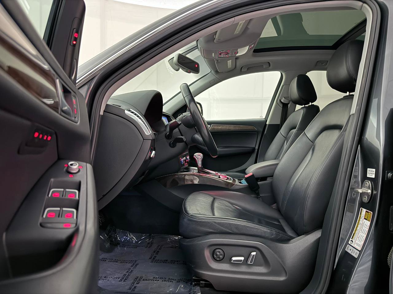 Used 2016 Audi Q5 2.0T Premium Plus w/ Technology Package image 18