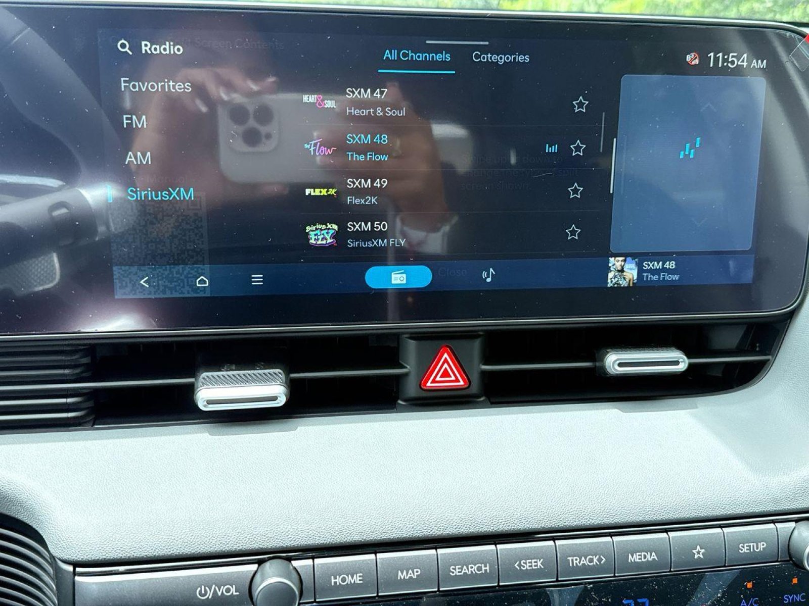 New 2025 Hyundai Ioniq 5 SEL image 18