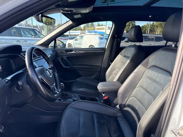 Used 2020 Volkswagen Tiguan SEL Premium R-Line image 19