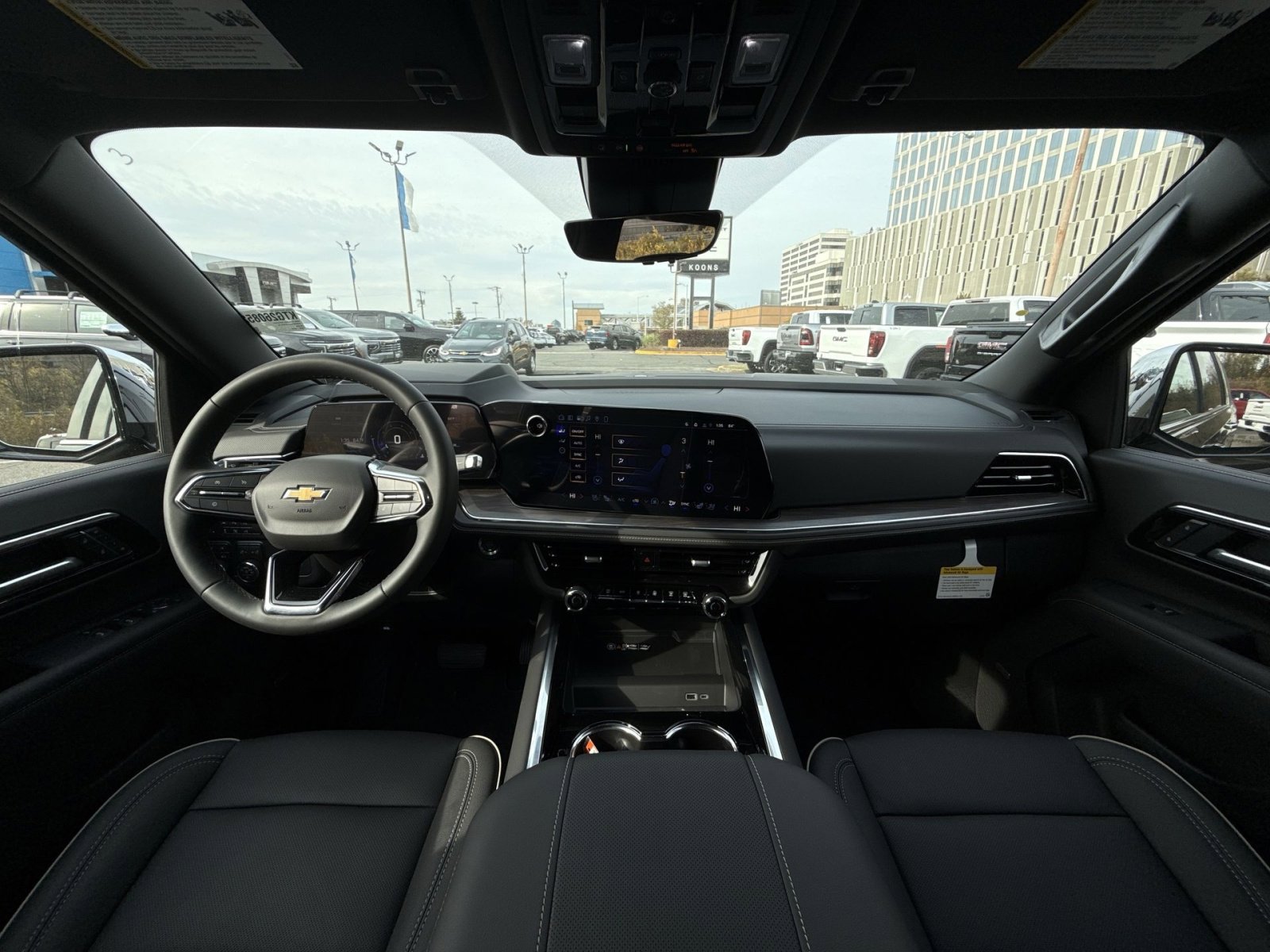 New 2026 Chevrolet Suburban Premier image 23