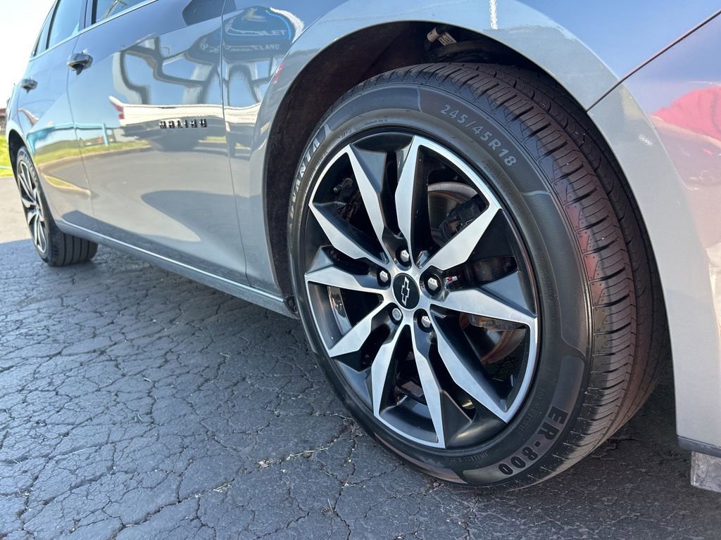 Used 2024 Chevrolet Malibu RS FWD image 11