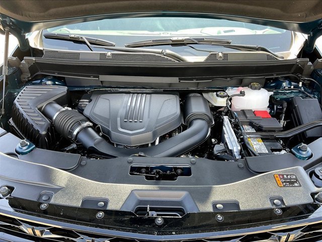 New 2027 Chevrolet Traverse RS w/ LPO, Floor Liner Package FWD image 15