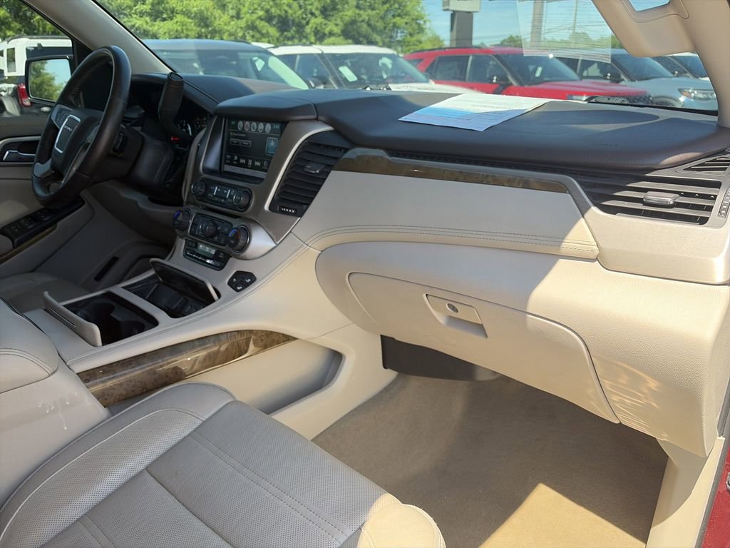 Used 2017 GMC Yukon Denali w/ Open Road Package RWD image 33